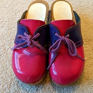 Hannah Anderson clogs